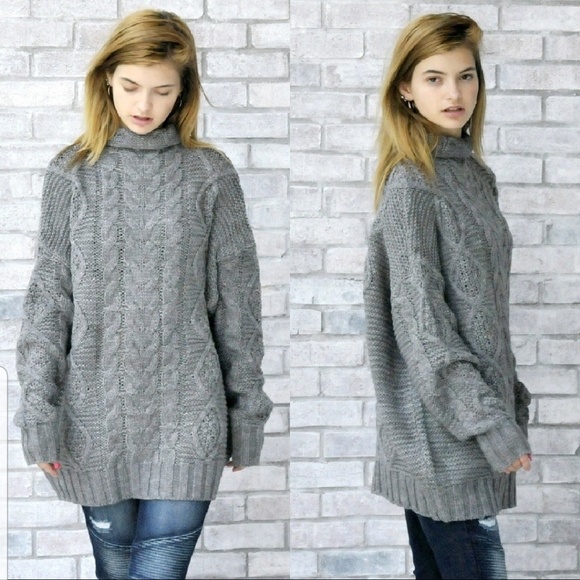 In Loom Sweaters - Soft Ribbed Sweater - **ONLY 1 S/M LEFT**!!